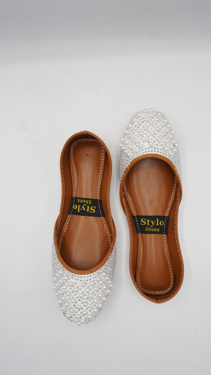 Vibrant White Embellished Pearl Khussa