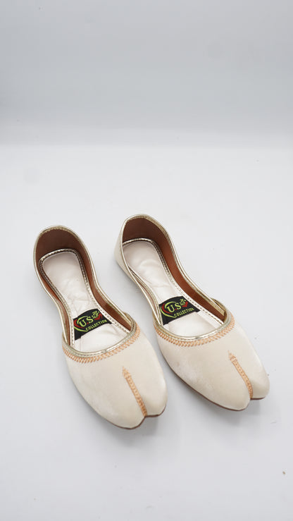 Neutral Elegance Khussas