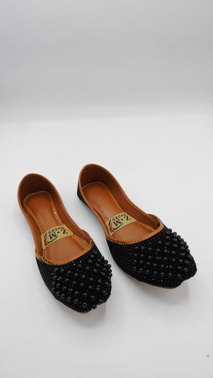Vibrant Black Embellished Pearl Khussa