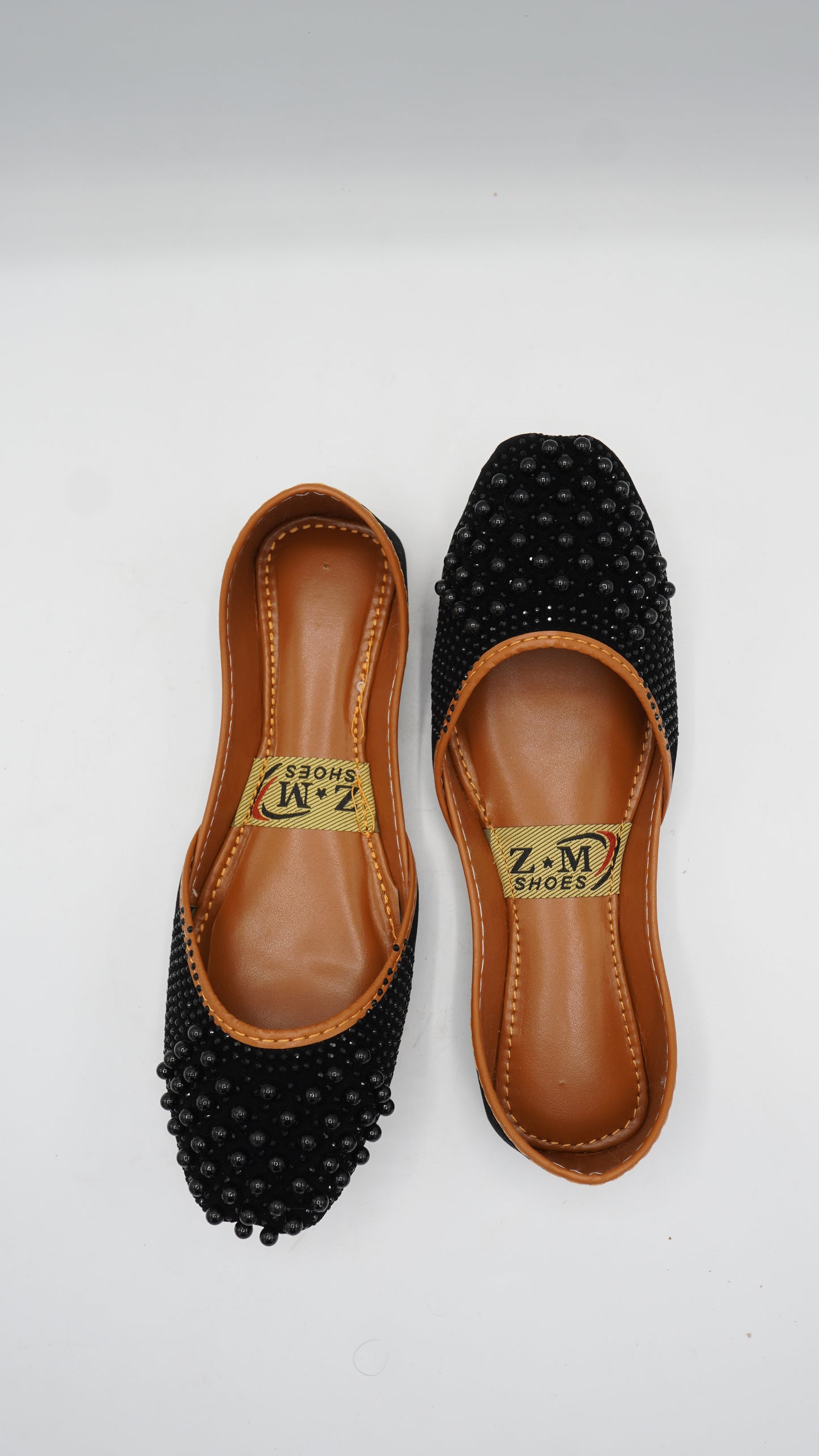 Vibrant Black Embellished Pearl Khussa