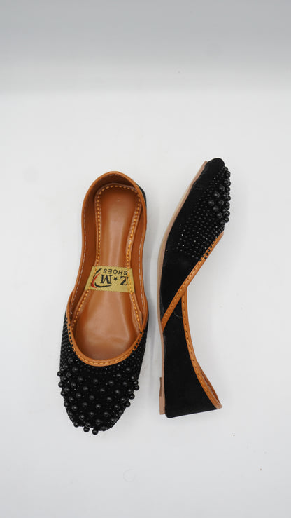 Vibrant Black Embellished Pearl Khussa