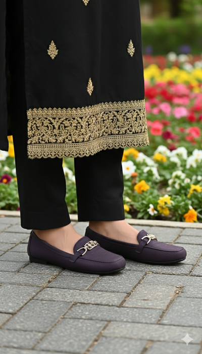 Chic Deep Purple Gold-Accent Loafers